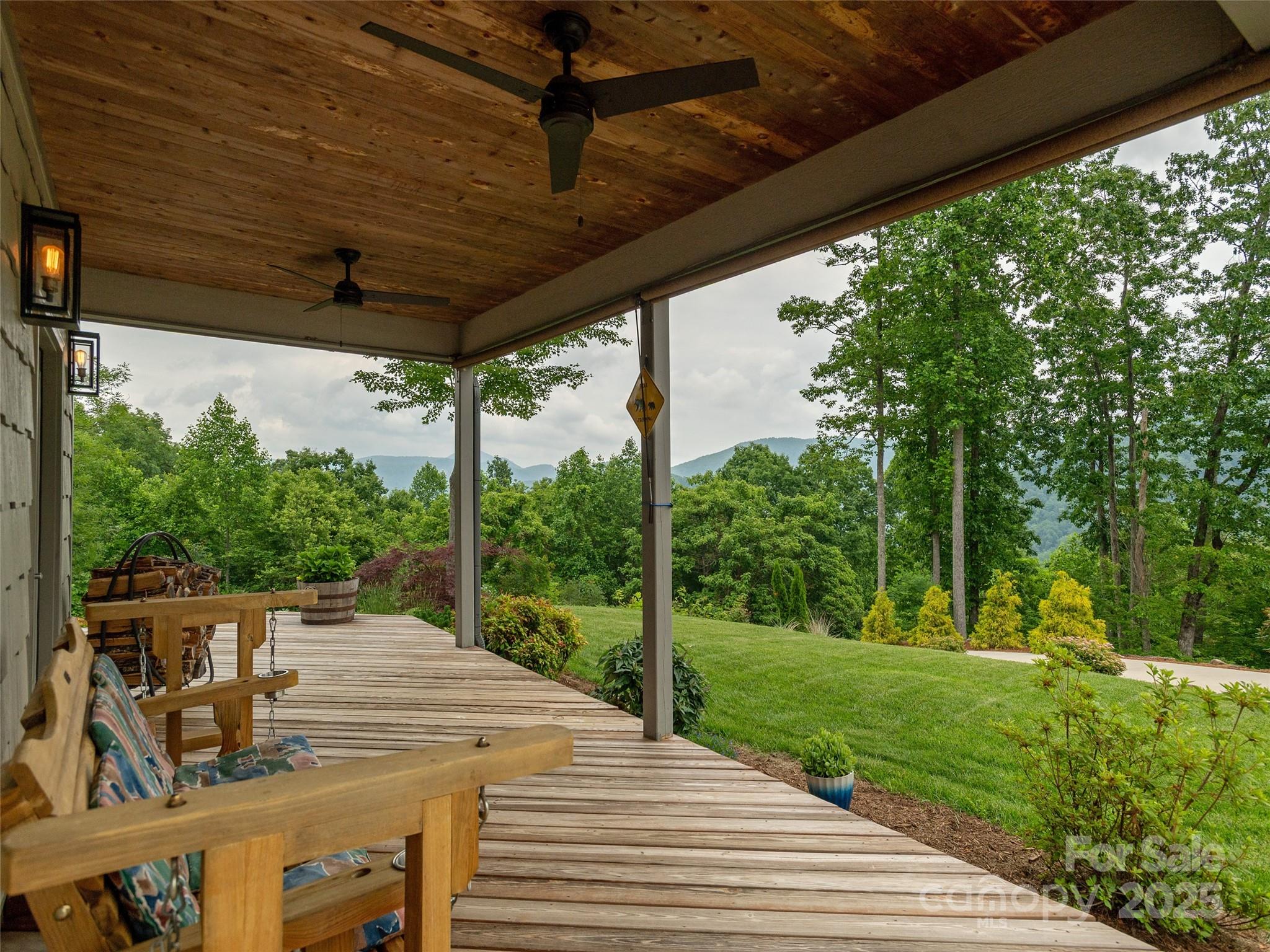 645 Silverglen Way Hendersonville, NC 28792 - Photo 21 of 41