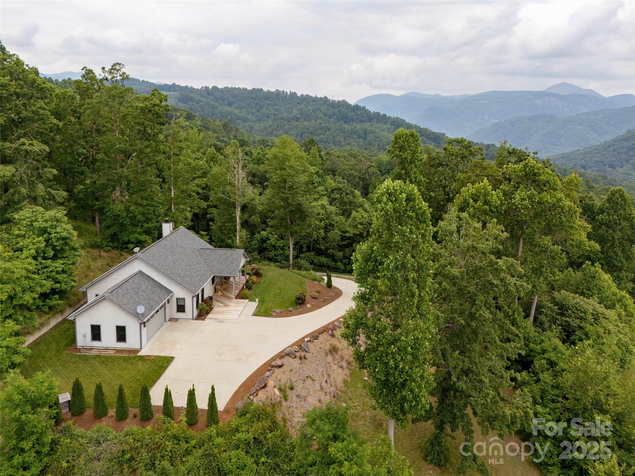 645 Silverglen Way Hendersonville, NC 28792 - Photo 38 of 41