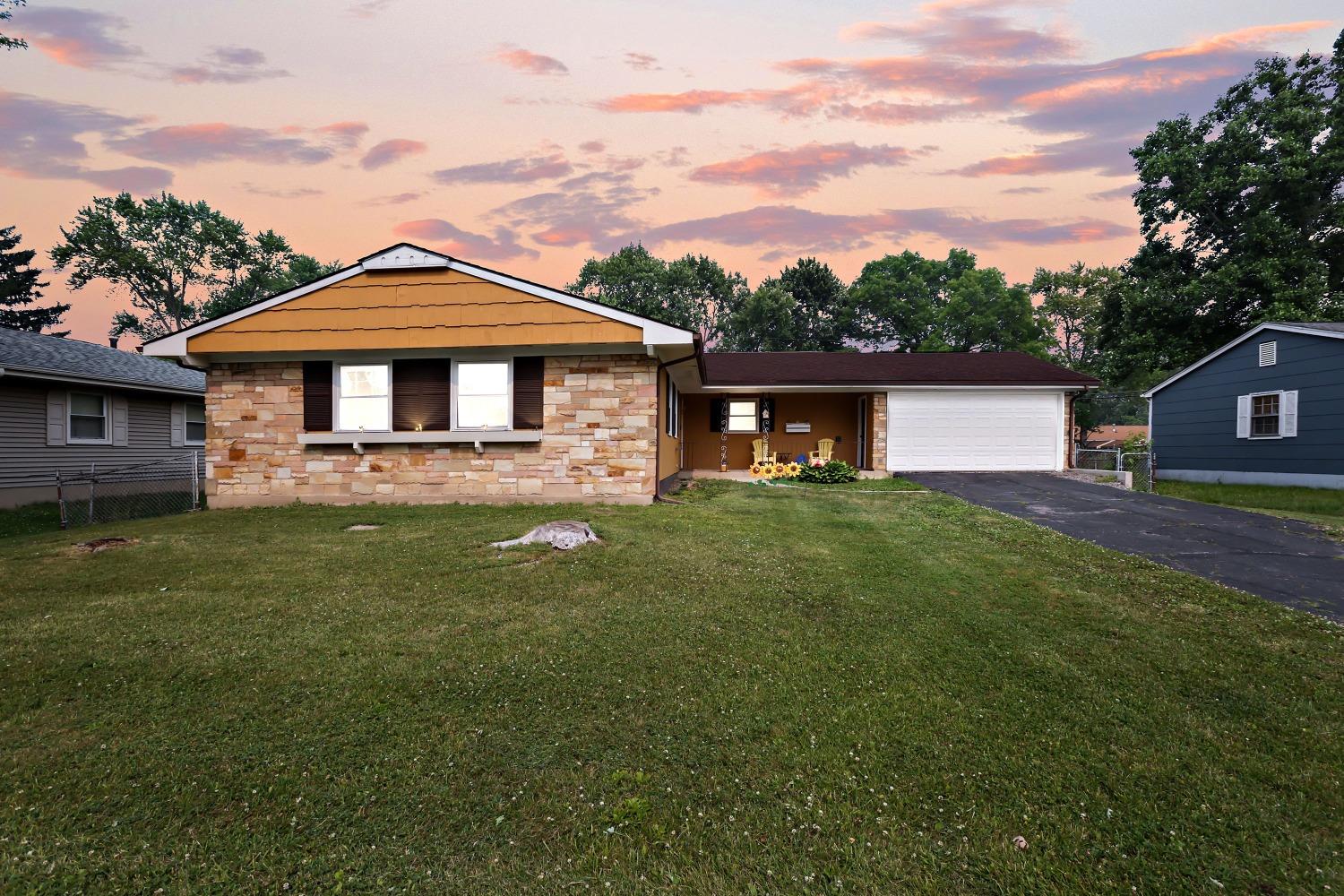 731 Governor Road Valparaiso, IN 46385 - Photo 1 of 17 1500x1000