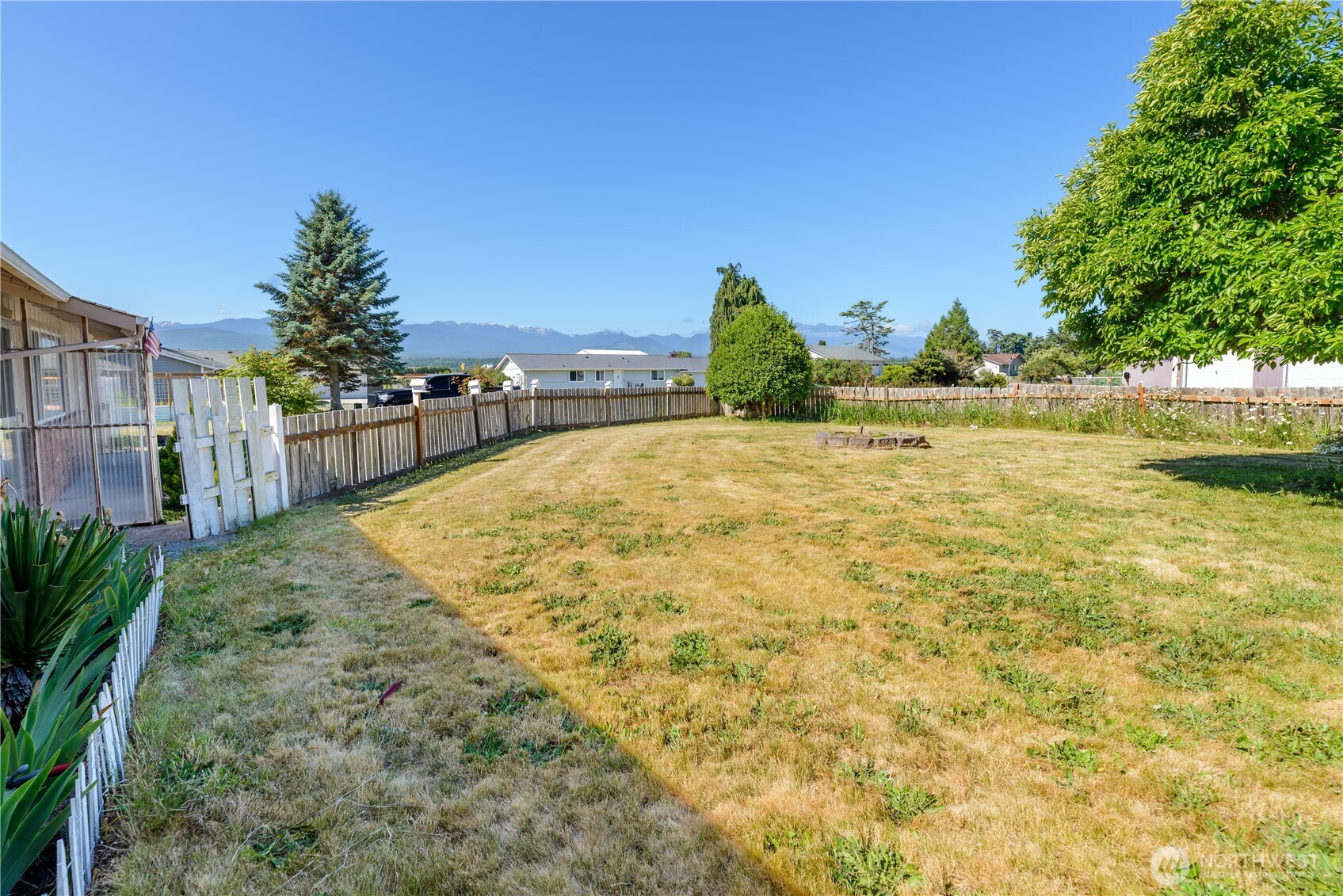 70 Ridge Place Sequim, WA 98382 - Photo 8 of 39