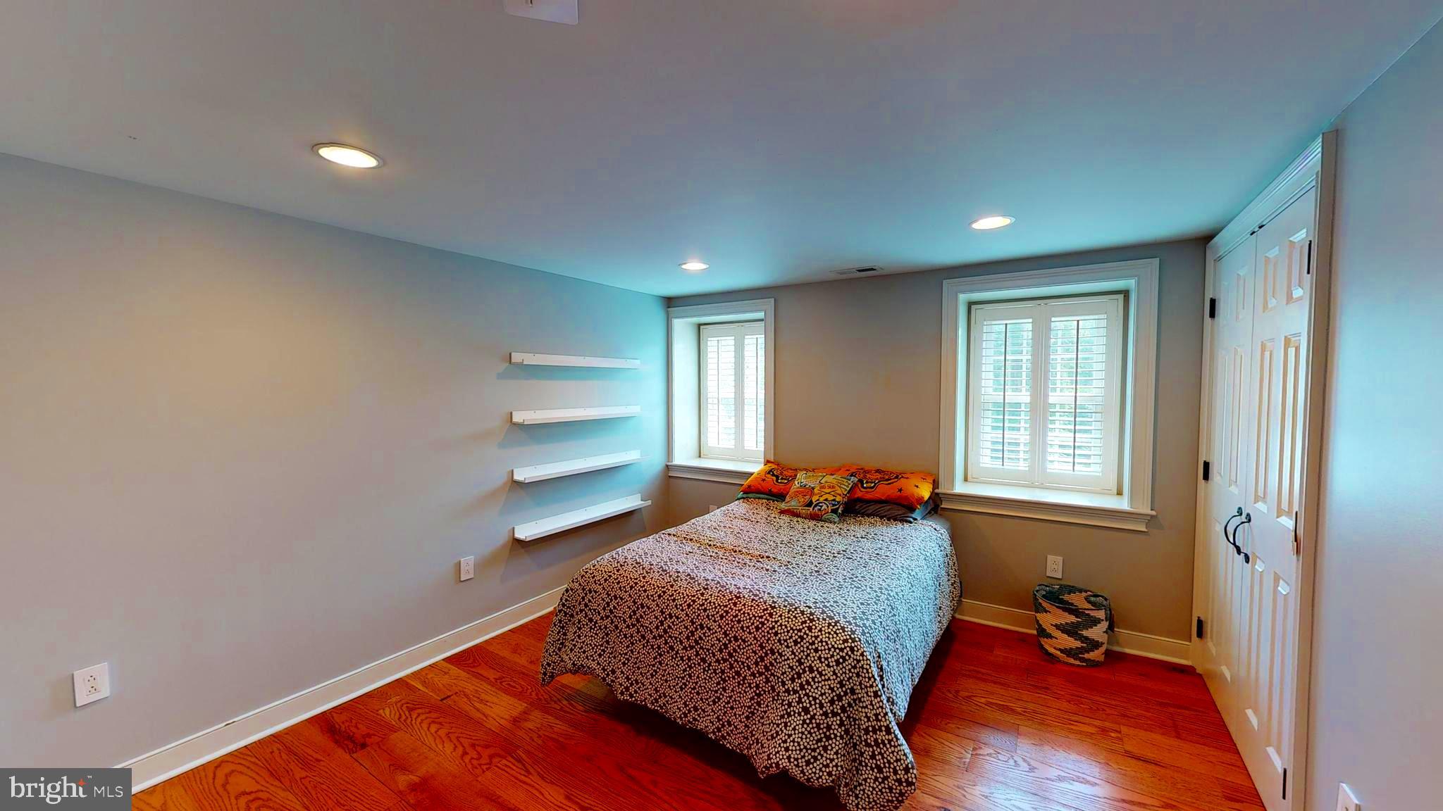 1195 Bristol Road Southampton, PA 18966 - Photo 26 of 41 Guest Room 2