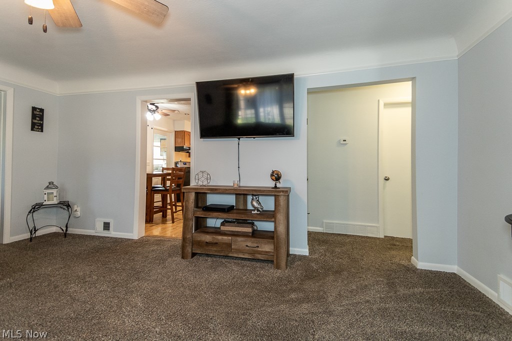 1195 South Beachview Road Willoughby, OH 44094 - Photo 5 of 27 Gallery Image 5