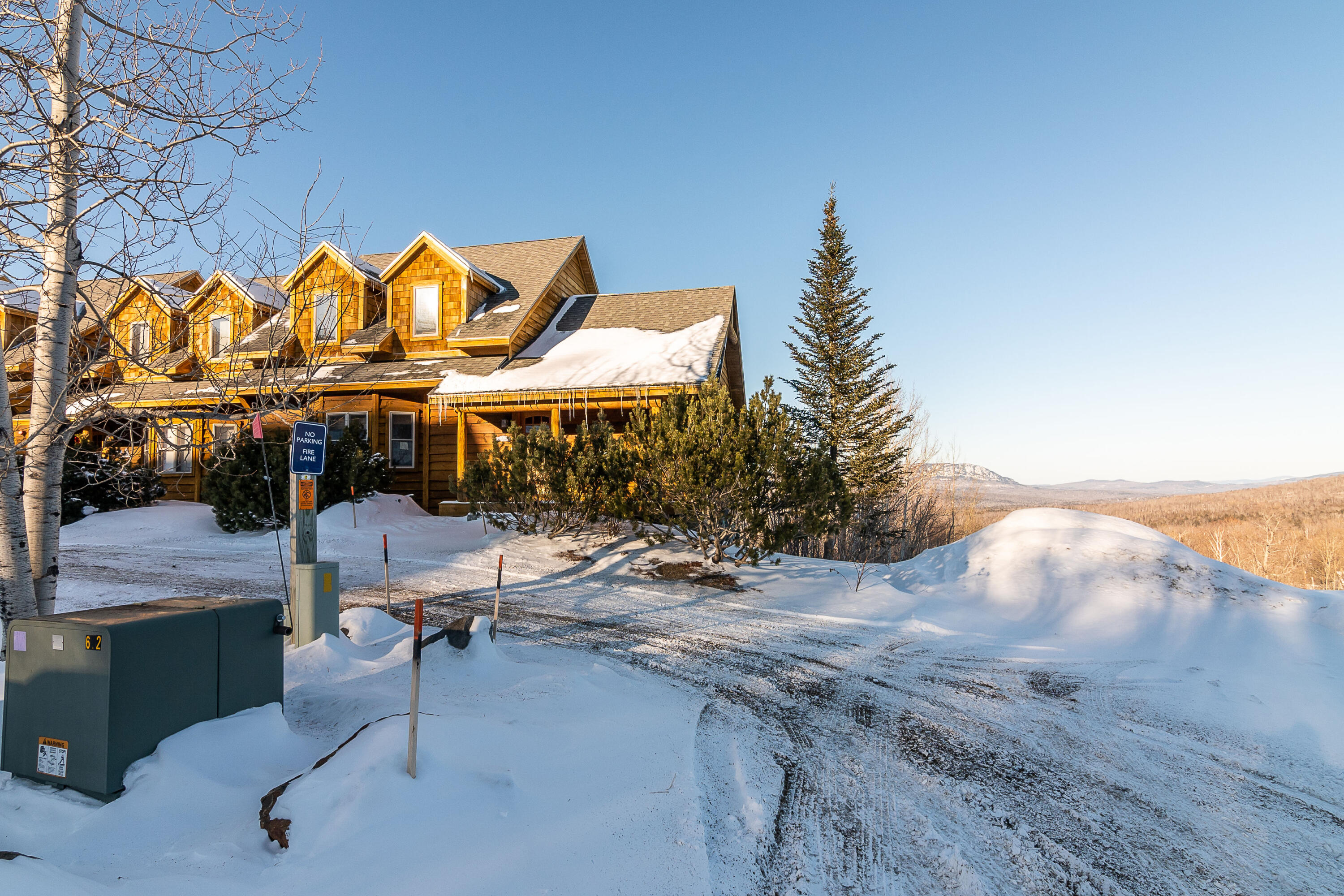 7004 First Tracks Lane, Unit 7004 Carrabassett Valley, ME 04947 - Photo 2 of 35 CMW_5736