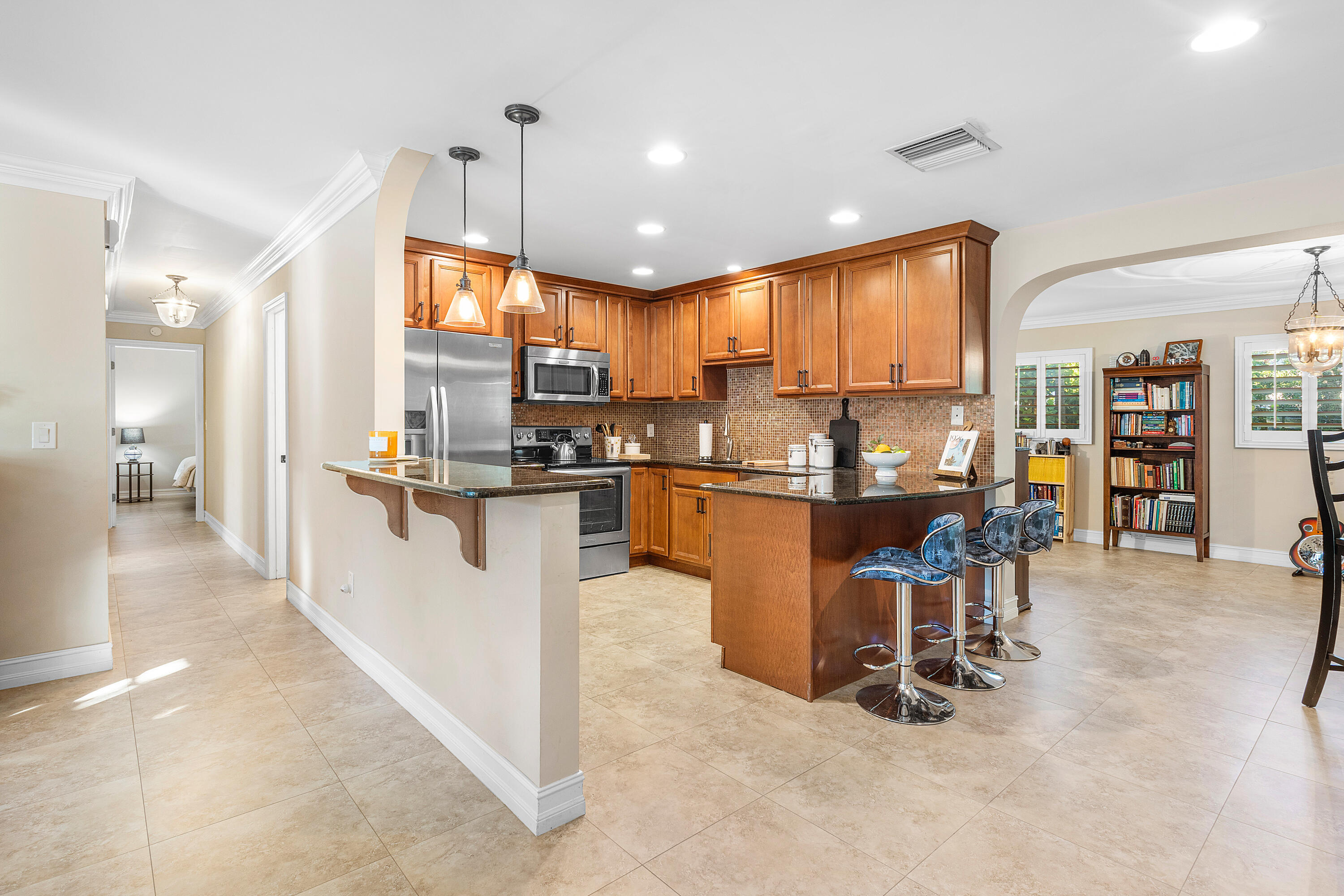 770 Northwest 3rd Avenue Boca Raton, FL 33432 - Photo 9 of 45 Kitchen
