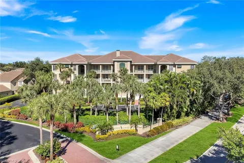 $579,000 | 25161 Sandpiper Greens Court, Unit 203, Bonita Springs, FL 34134