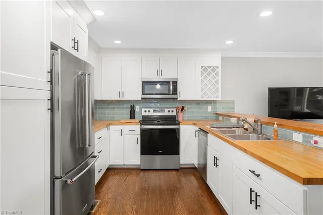 $2,300 | 1224 Fenimore Street, Winston-Salem, NC 27103