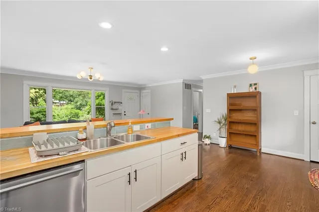 $2,300 | 1224 Fenimore Street, Winston-Salem, NC 27103