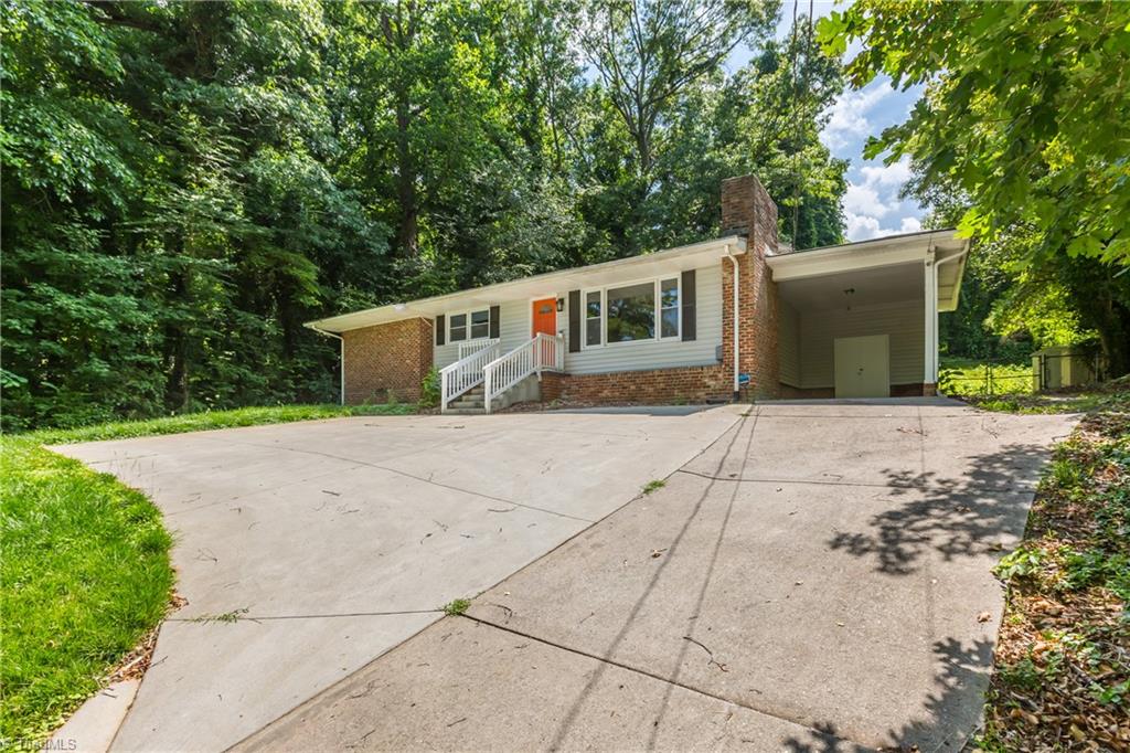 1224 Fenimore Street Winston-Salem, NC 27103 - Photo 2 of 31