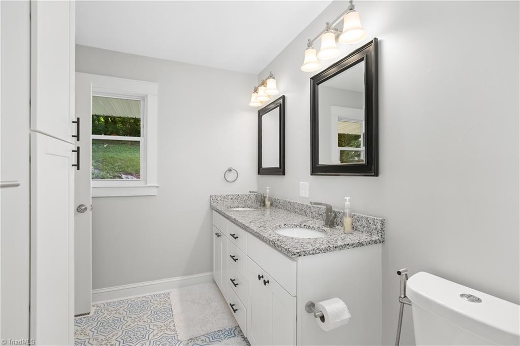 1224 Fenimore Street Winston-Salem, NC 27103 - Photo 25 of 31