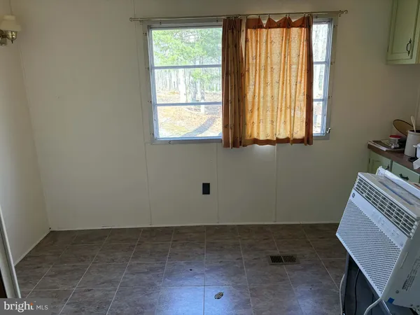 a view of a storage & utility room