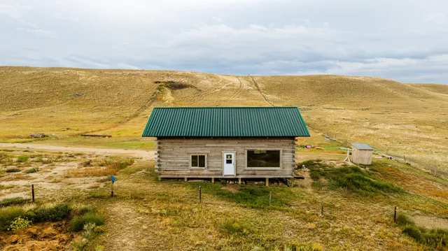 $375,000 | 94 Quarry, Buffalo, WY 82834