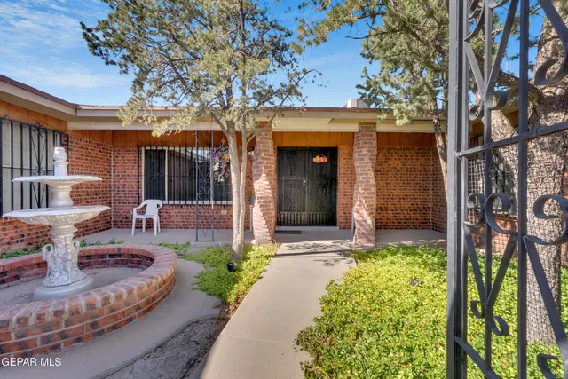 $339,999 | 1209 Lonewood Drive, El Paso, TX 79925