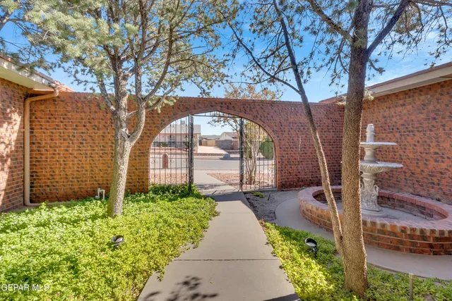 $339,999 | 1209 Lonewood Drive, El Paso, TX 79925