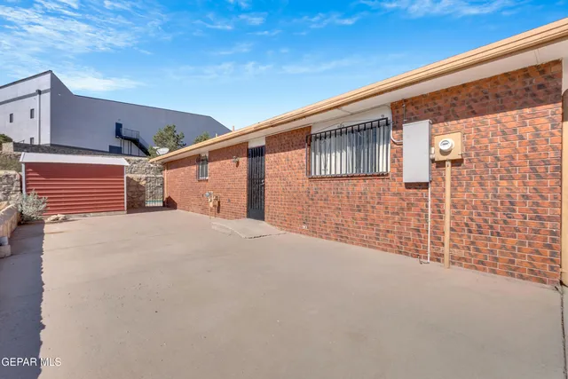 $339,999 | 1209 Lonewood Drive, El Paso, TX 79925