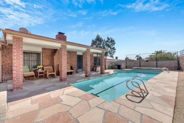 $339,999 | 1209 Lonewood Drive, El Paso, TX 79925