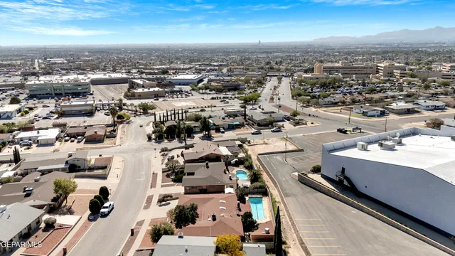 $339,999 | 1209 Lonewood Drive, El Paso, TX 79925