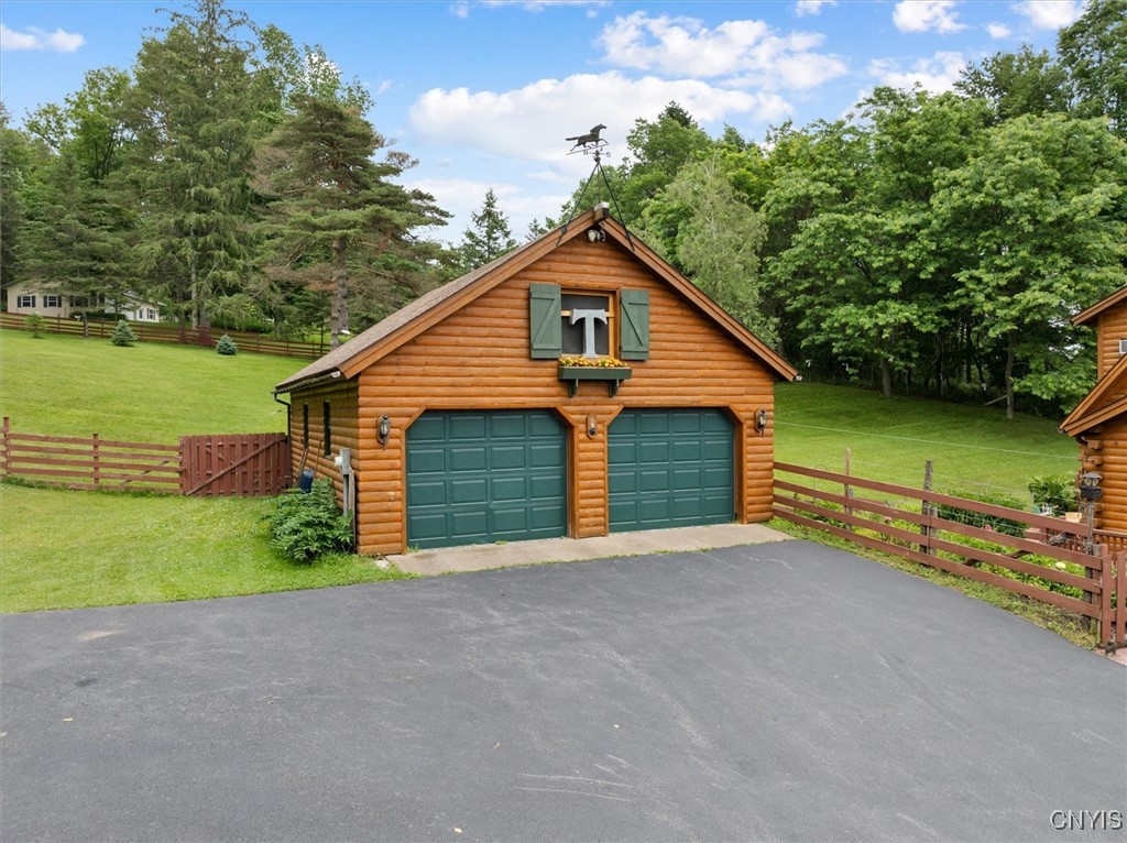 2544 Johnny Cake Hill Road Madison, NY 13346 - Photo 4 of 50