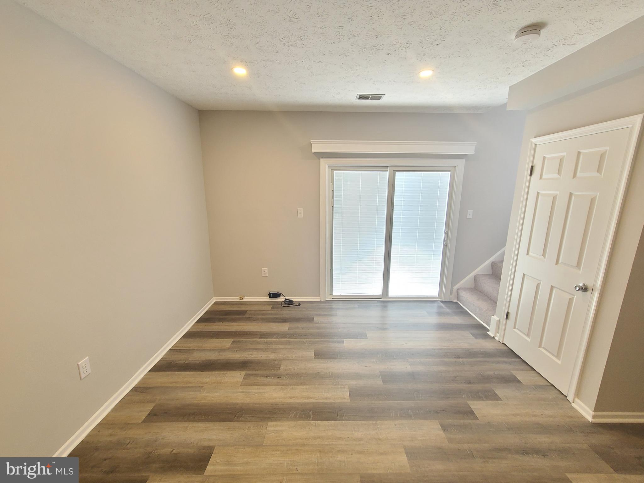 18042 Ohara Circle Olney, MD 20832 - Photo 10 of 35 a view of an entryway