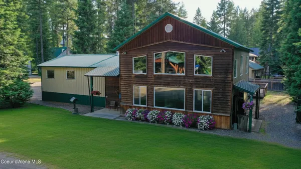 $520,000 | 306 Scranton Avenue, Coolin, ID 83821