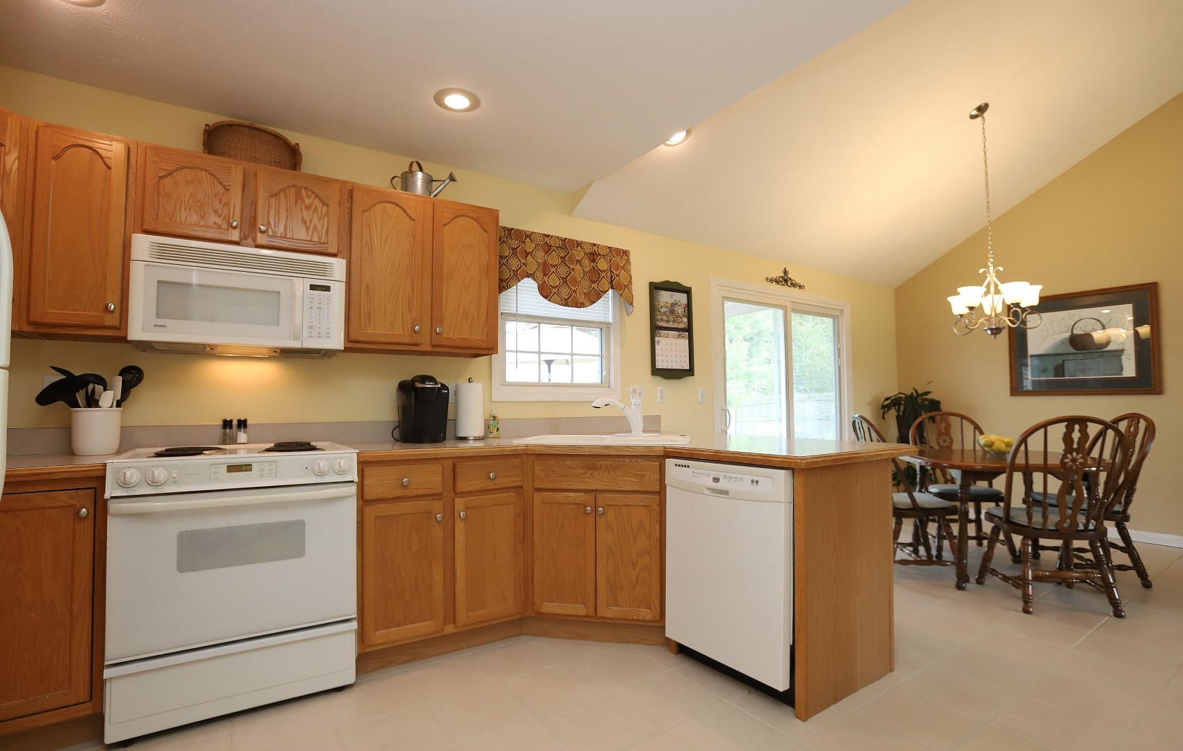 4022 Country Ridge Drive Newburgh, IN 47630 - Photo 7 of 19 Gallery Image 7
