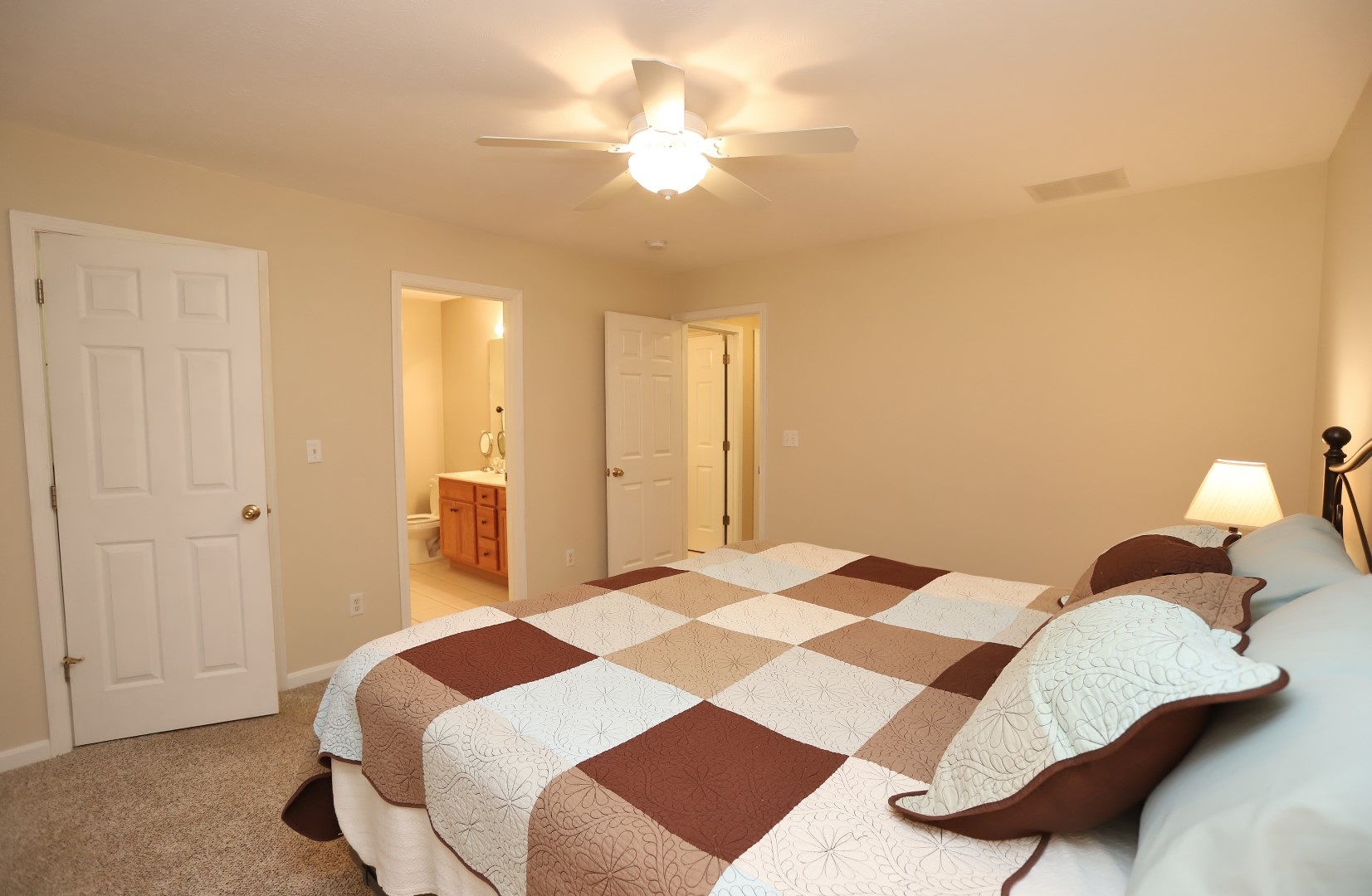 4022 Country Ridge Drive Newburgh, IN 47630 - Photo 9 of 19 Gallery Image 9