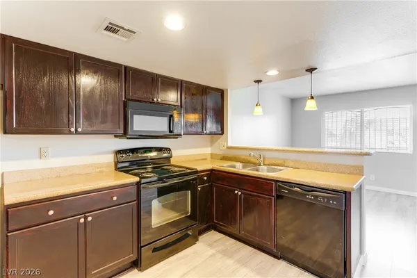 $1,084 | 1901 Goodwill Street, Unit C, Las Vegas, NV 89106