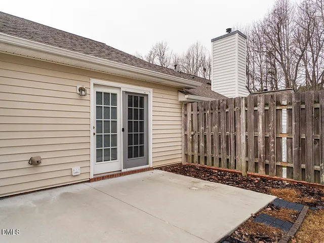 $240,000 | 3027 Maple Avenue, Unit J2, Burlington, NC 27215