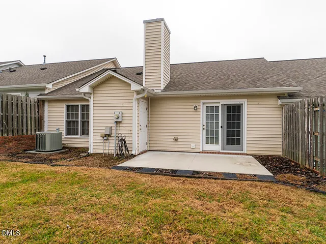 $240,000 | 3027 Maple Avenue, Unit J2, Burlington, NC 27215