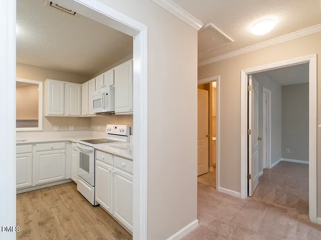 $240,000 | 3027 Maple Avenue, Unit J2, Burlington, NC 27215