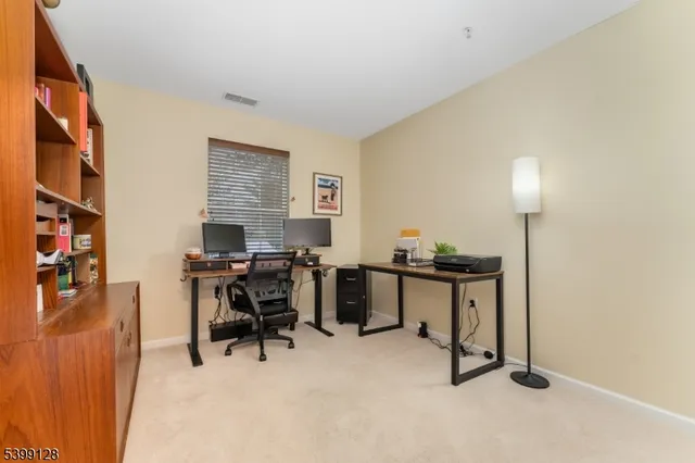 $239,900 | 52 Overlook Drive, Stewartsville, NJ 08886