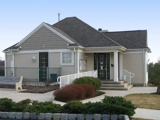 $239,900 | 52 Overlook Drive, Stewartsville, NJ 08886