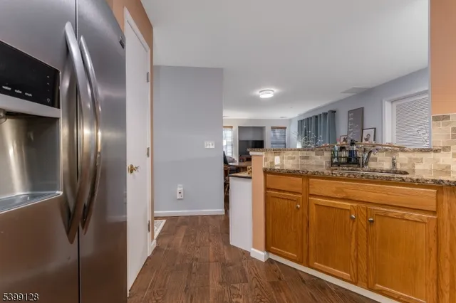 $239,900 | 52 Overlook Drive, Stewartsville, NJ 08886