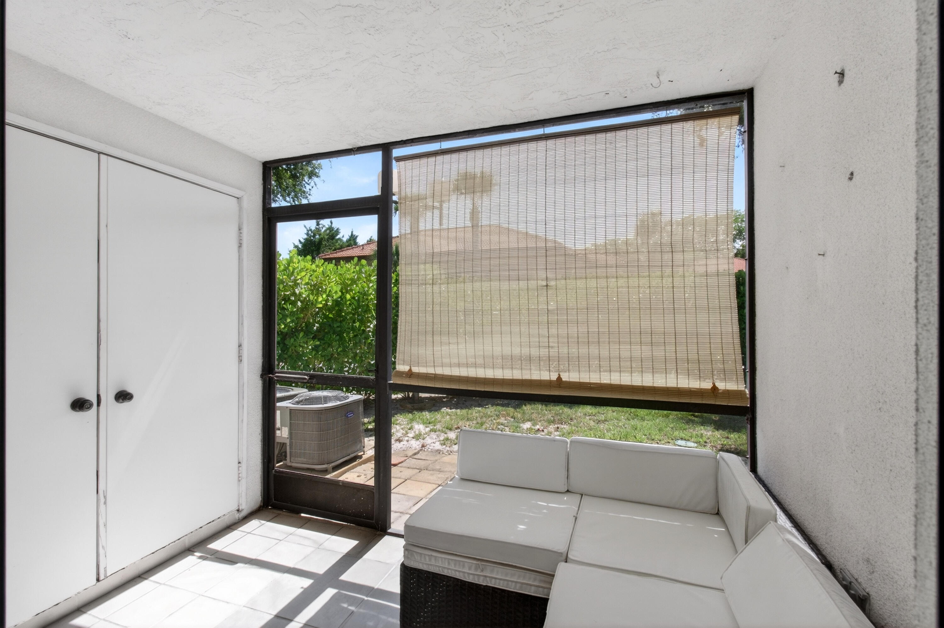 351 Club Circle, Unit 101 Boca Raton, FL 33487 - Photo 18 of 55 18-print-DSC_8830