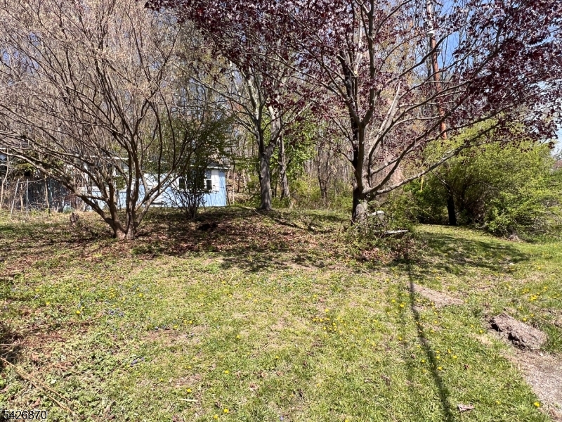 900 Primrose Path Newton, NJ 07860 - Photo 2 of 11