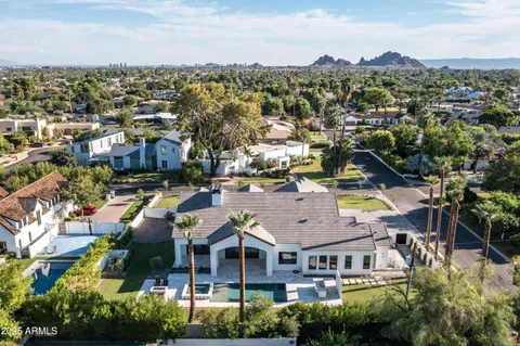 $6,450,000 | 6302 East Calle Del Norte, Scottsdale, AZ 85251