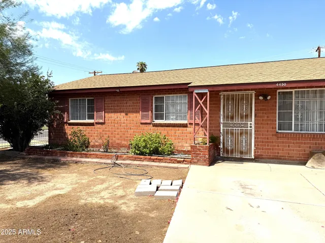 $299,000 | 4450 West Weldon Avenue, Phoenix, AZ 85031