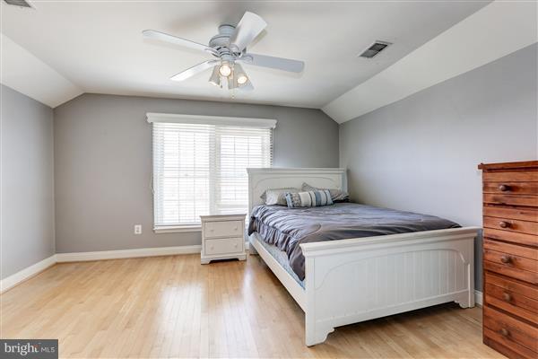 18314 Commandery Way Olney, MD 20832 - Photo 12 of 29 #5 bedroom