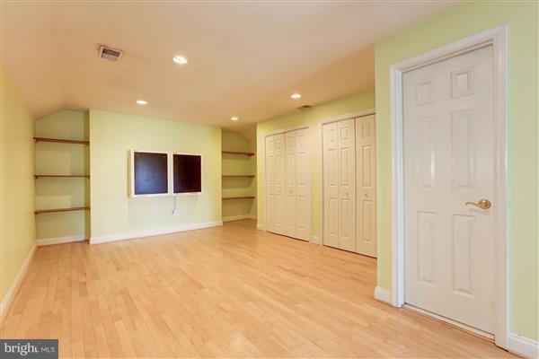 18314 Commandery Way Olney, MD 20832 - Photo 16 of 29 4th level playroom