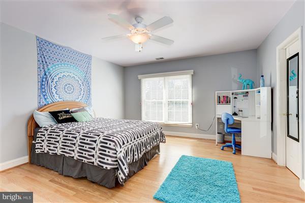 18314 Commandery Way Olney, MD 20832 - Photo 17 of 29 bed #2