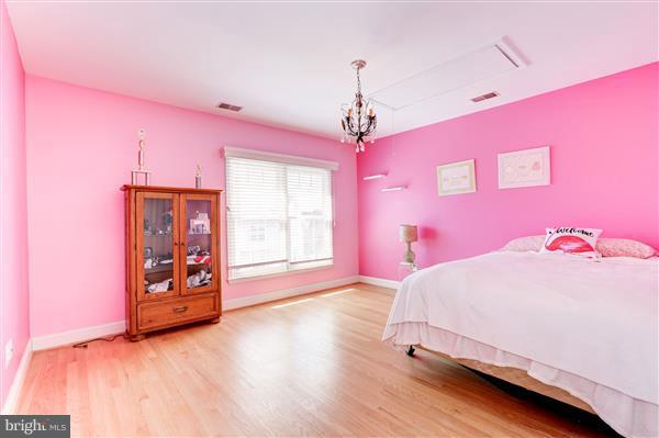 18314 Commandery Way Olney, MD 20832 - Photo 19 of 29 bedroom #3