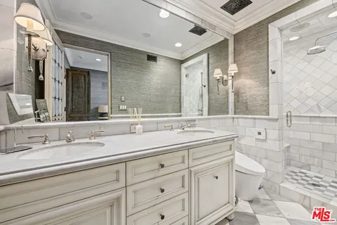 $1,790,000 | 2408 34th Street, Unit 4, Santa Monica, CA 90405