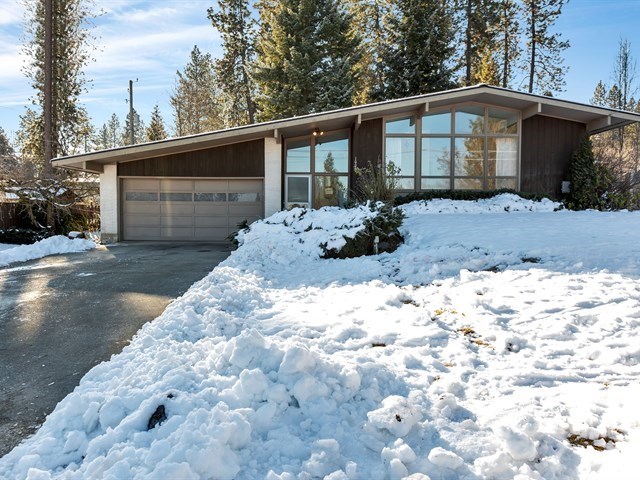 1005 West Hawthorne Road Spokane, WA 99218 - Photo 1 of 20