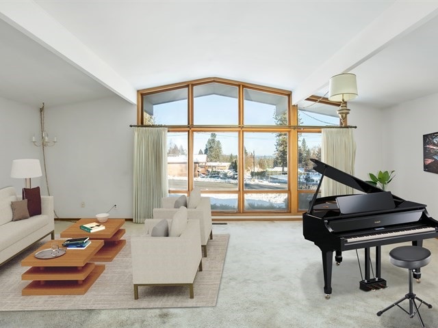 1005 West Hawthorne Road Spokane, WA 99218 - Photo 3 of 20