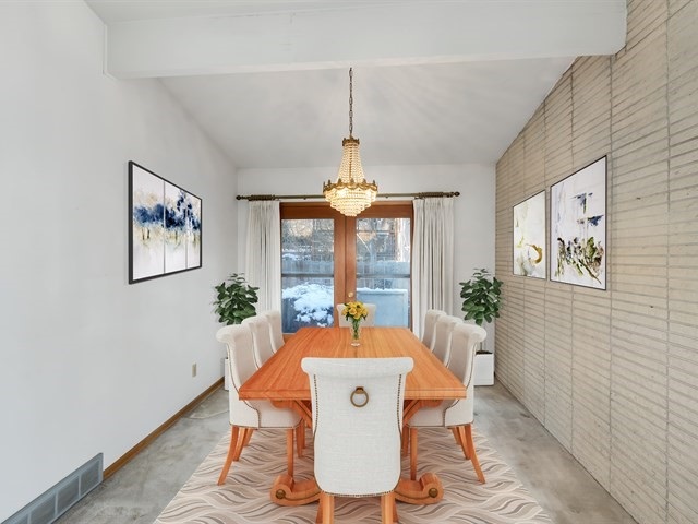 1005 West Hawthorne Road Spokane, WA 99218 - Photo 6 of 20