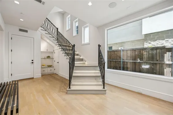 a view of entryway