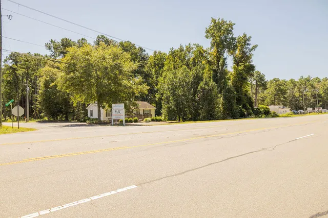 $269,000 | 3464 Jefferies Highway, Walterboro, SC 29488