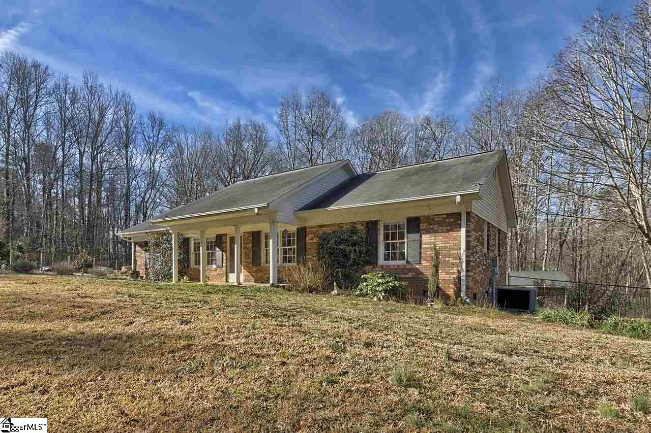 301 Henderson Road Easley, SC 29642 - Photo 3 of 29