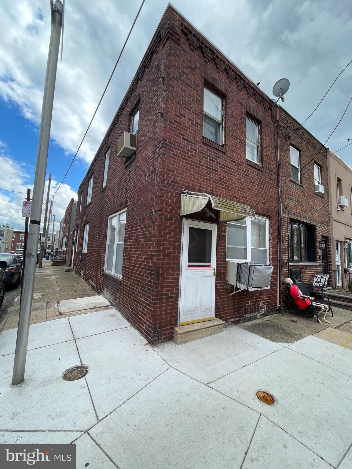2983 East Thompson Street Philadelphia, PA 19134 - Photo 2 of 4