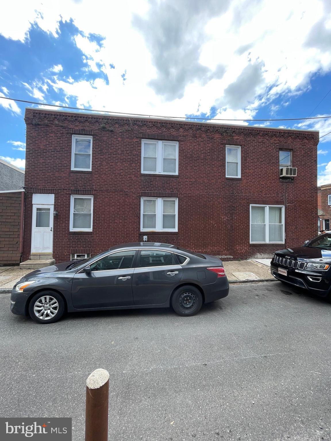 2983 East Thompson Street Philadelphia, PA 19134 - Photo 3 of 4