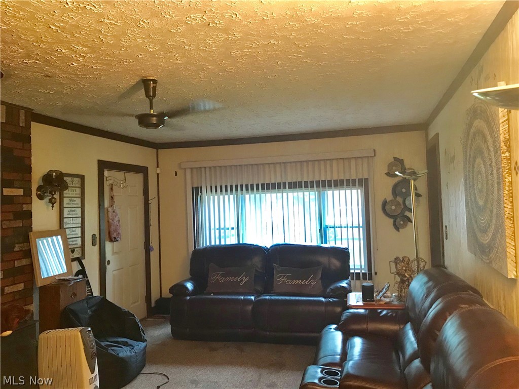 1306 South Meridian Road Youngstown, OH 44511 - Photo 13 of 31 FAMILY ROOM/TV ROOM/OFFICE...POSSIBILITIES ARE ENDLESS